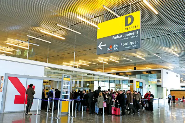 Aeroport Toulouse Départ – Tableau de bord en ligne – Flightradars24.fr